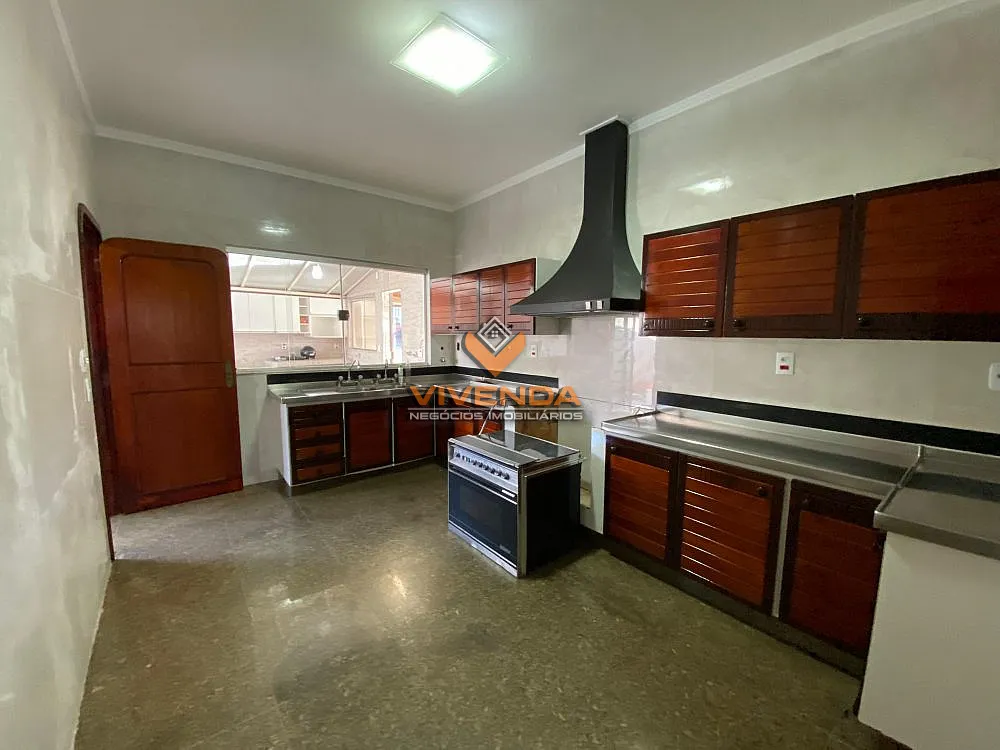 Casa, 3 quartos, 342 m² - Foto 6