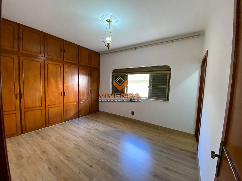 Casa, 3 quartos, 342 m² - Foto 8