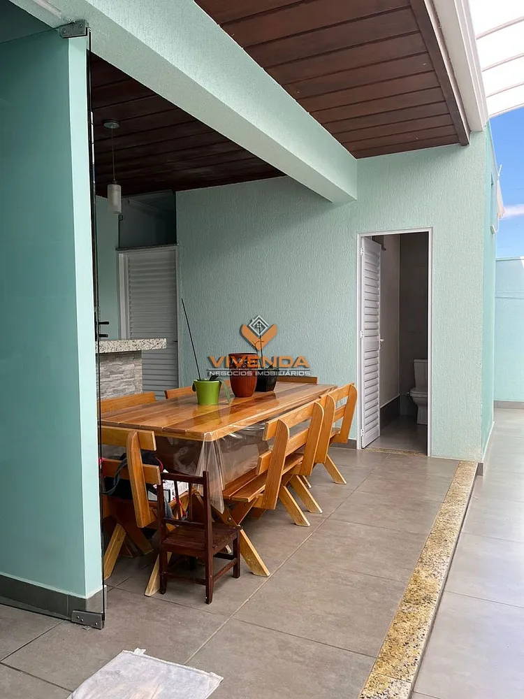 Casa, 3 quartos, 198 m² - Foto 3