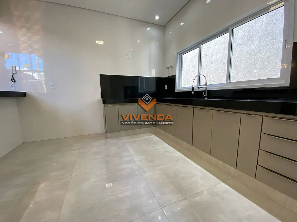 Casa, 3 quartos, 180 m² - Foto 8