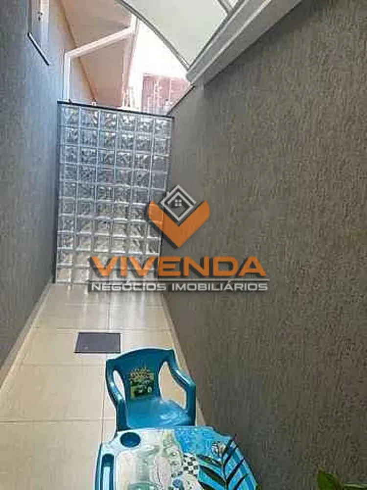 Casa, 3 quartos, 250 m² - Foto 12