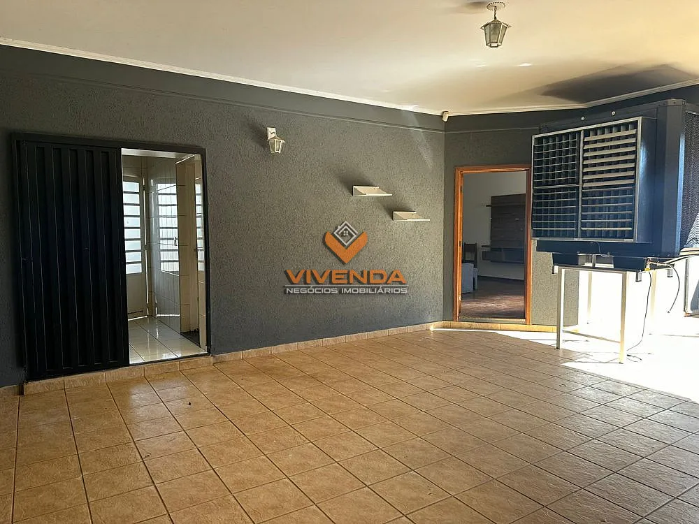 Casa, 3 quartos, 180 m² - Foto 2