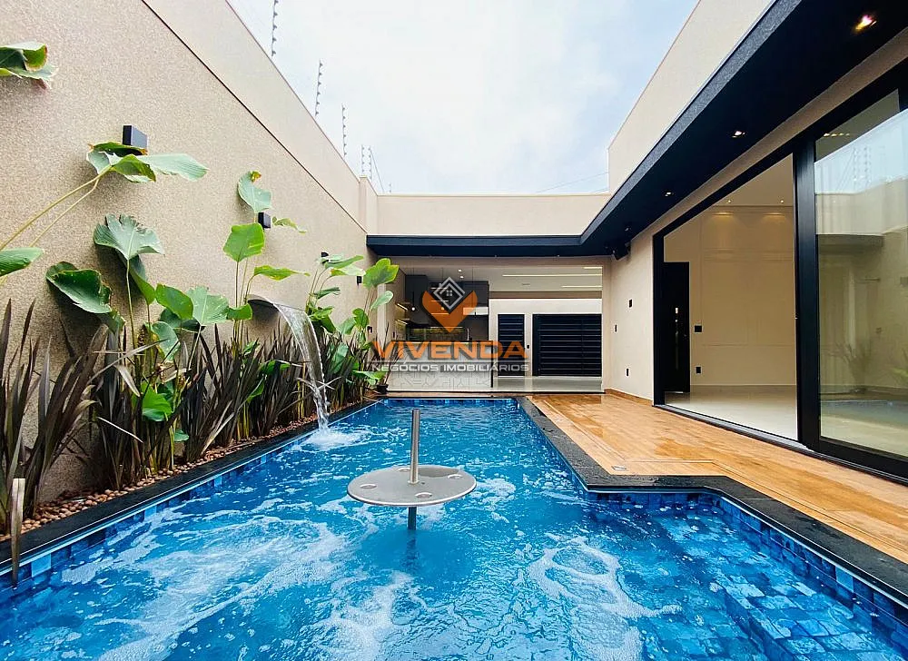 Casa, 3 quartos, 192 m² - Foto 2