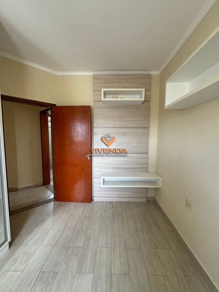 Apartamento à venda com 3 quartos, 100m² - Foto 4