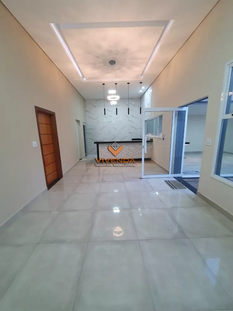 Casa à venda com 3 quartos, 150m² - Foto 2