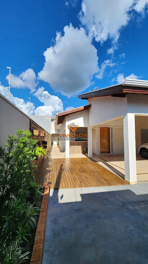 Casa, 3 quartos, 143 m² - Foto 1