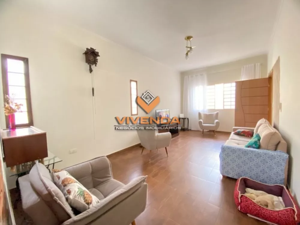 Casa à venda com 3 quartos, 250m² - Foto 5