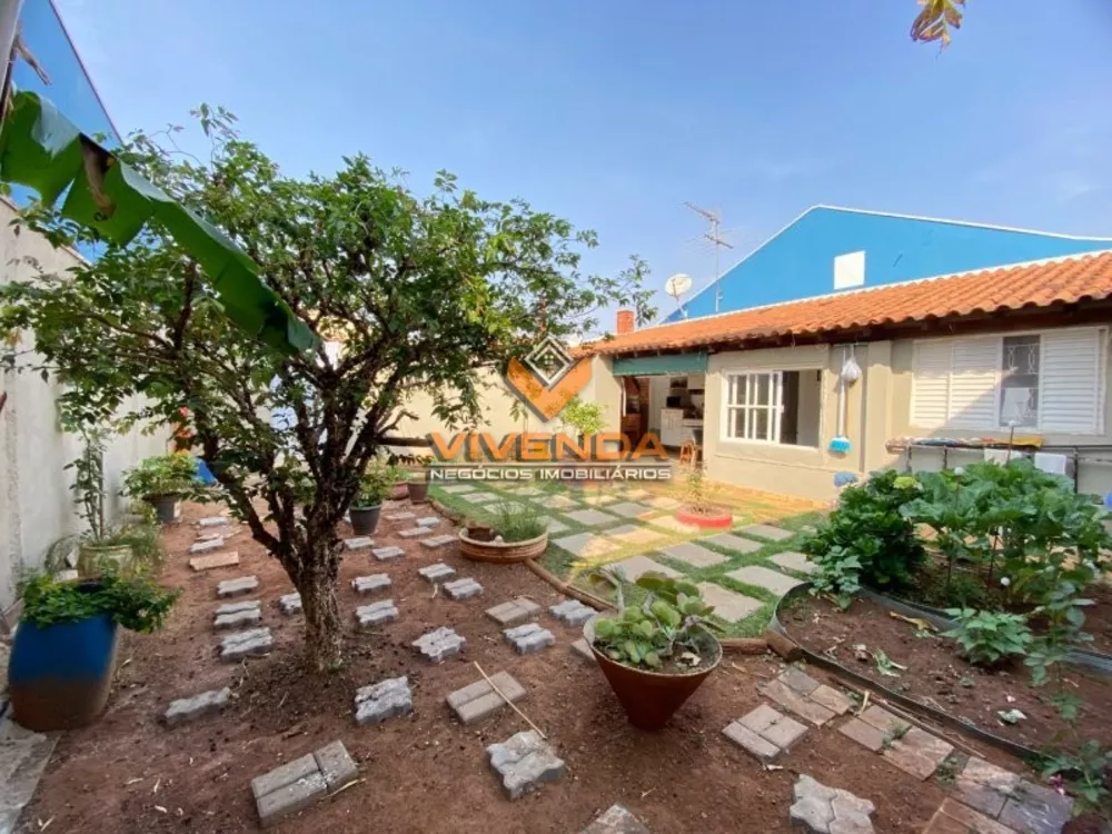 Casa à venda com 3 quartos, 250m² - Foto 17