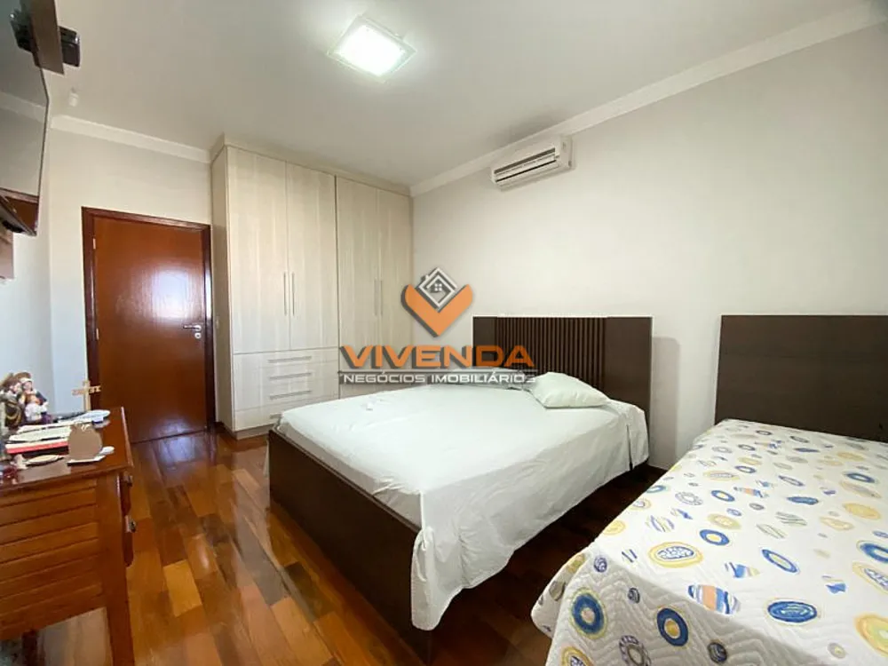 Casa, 3 quartos, 323 m² - Foto 10