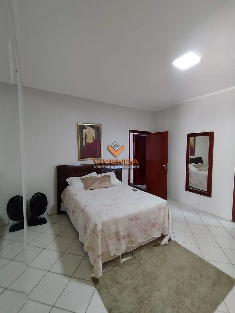 Casa, 4 quartos, 265 m² - Foto 12
