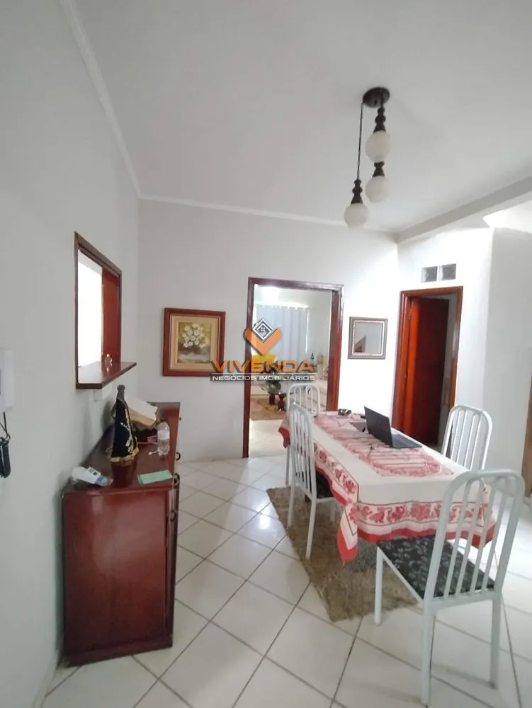 Casa, 4 quartos, 265 m² - Foto 6