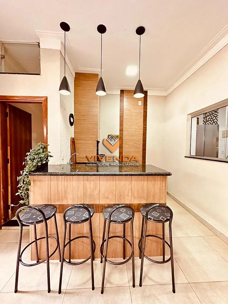 Casa, 3 quartos, 169 m² - Foto 3