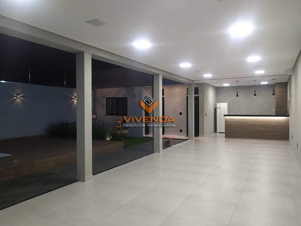 Casa, 1 quarto, 310 m² - Foto 2