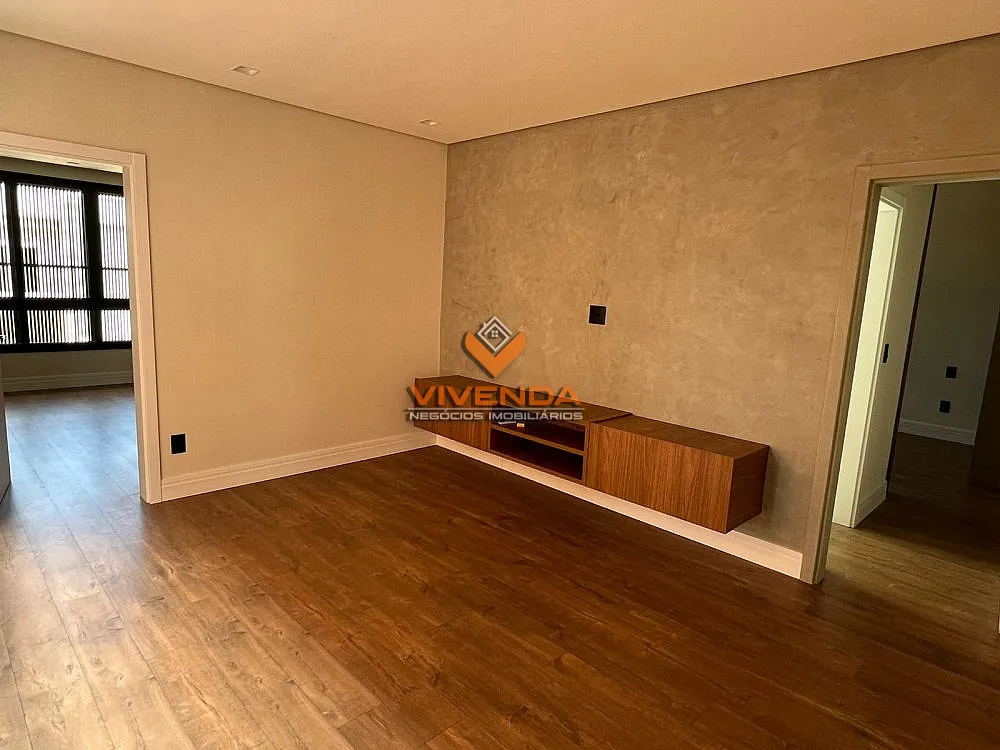 Casa, 4 quartos, 270 m² - Foto 10