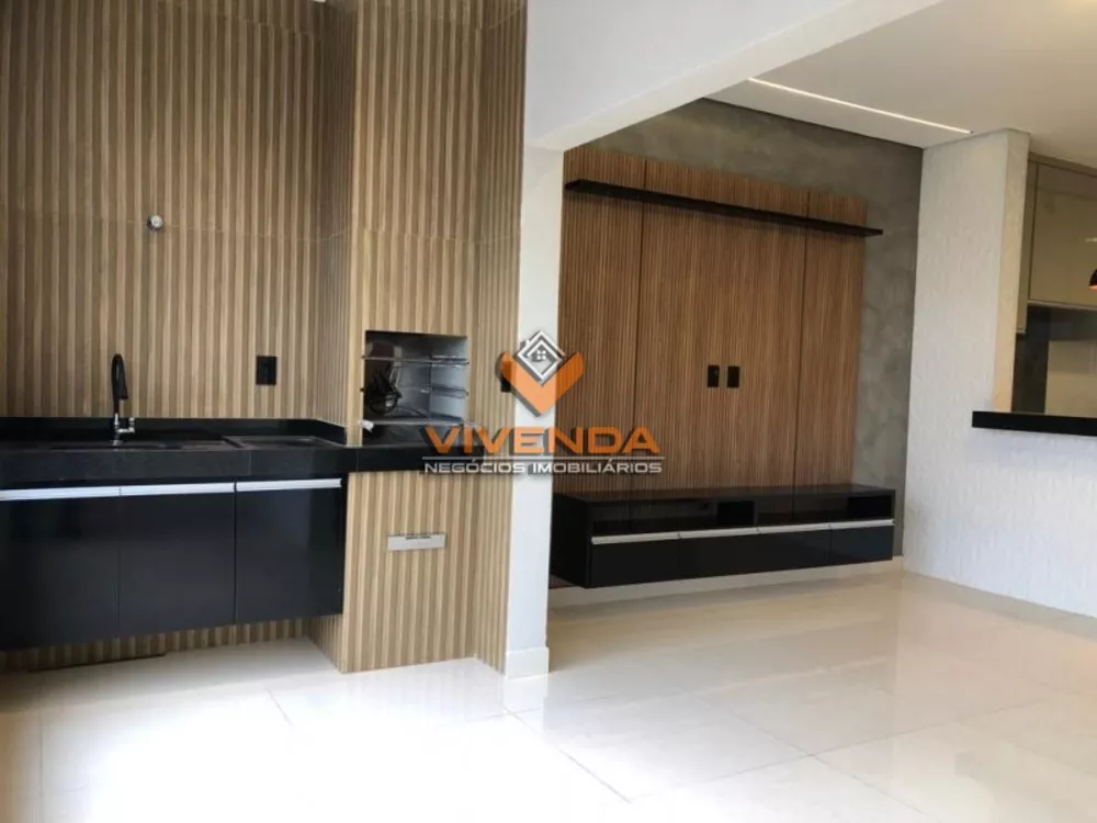 Apartamento à venda com 3 quartos, 117m² - Foto 4