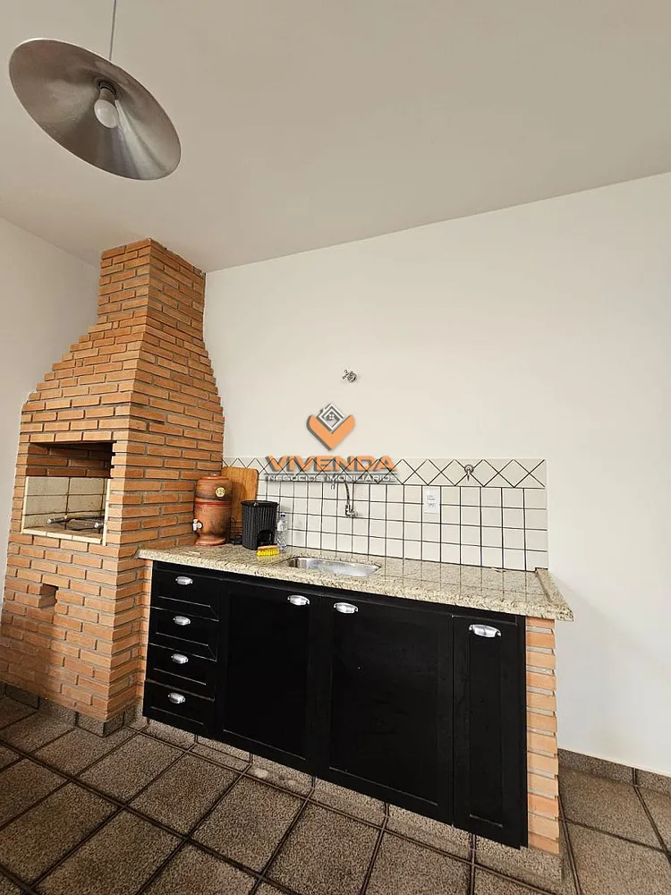Casa, 3 quartos, 200 m² - Foto 2