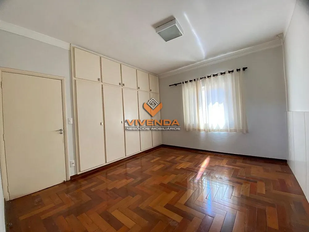 Casa, 4 quartos, 350 m² - Foto 8