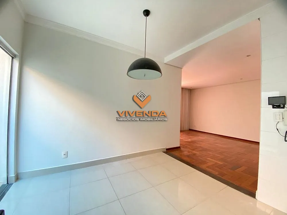 Casa, 4 quartos, 350 m² - Foto 3