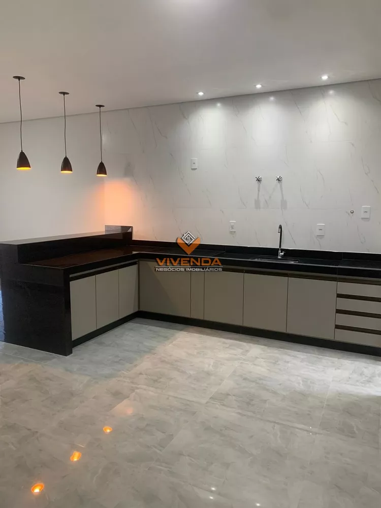 Apartamento à venda com 2 quartos, 86m² - Foto 3