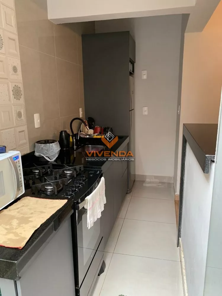 Apartamento à venda com 2 quartos, 82m² - Foto 4