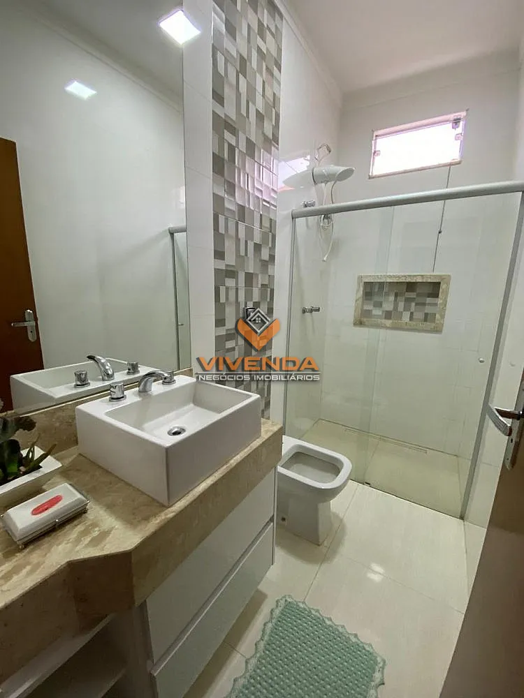 Casa, 3 quartos, 250 m² - Foto 7
