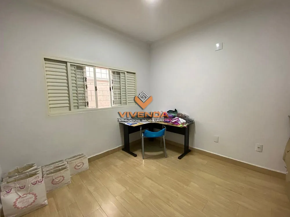 Casa, 3 quartos, 250 m² - Foto 8