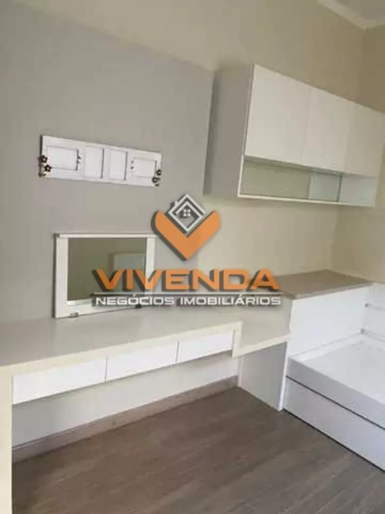 Casa à venda com 3 quartos, 255m² - Foto 6