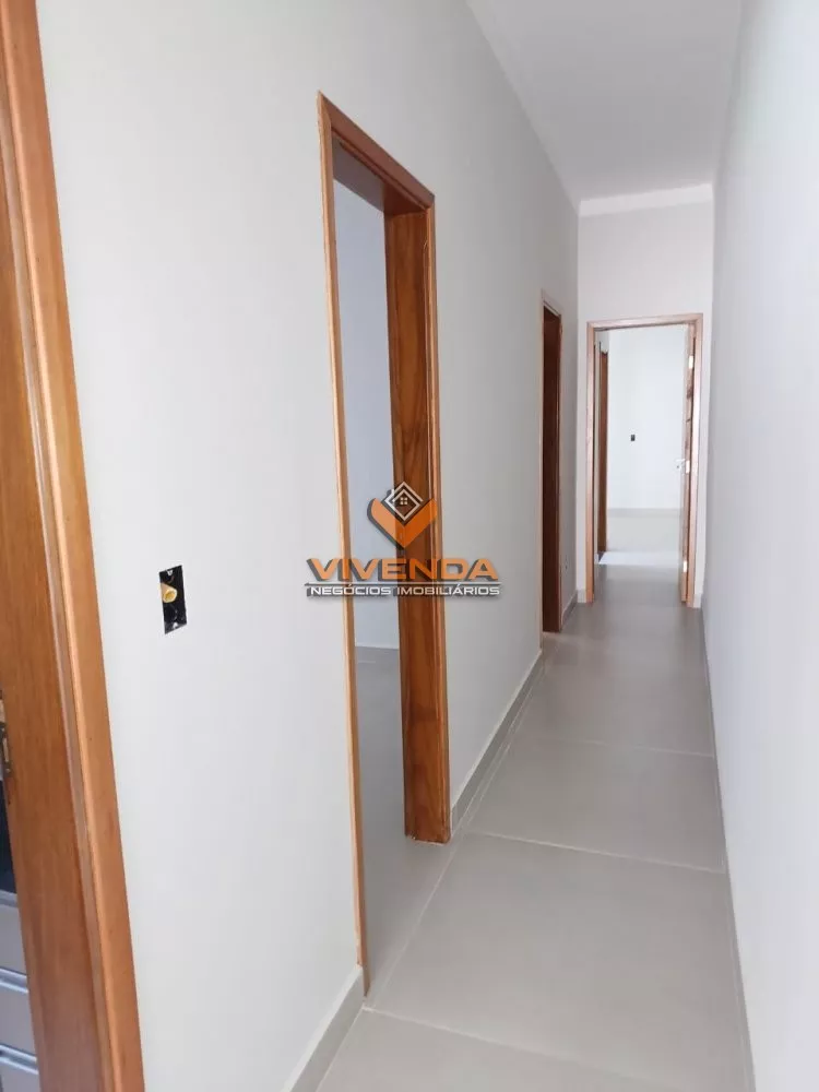 Casa à venda com 3 quartos, 81m² - Foto 7