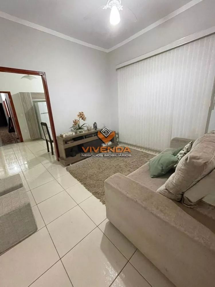 Casa à venda com 3 quartos, 125m² - Foto 4