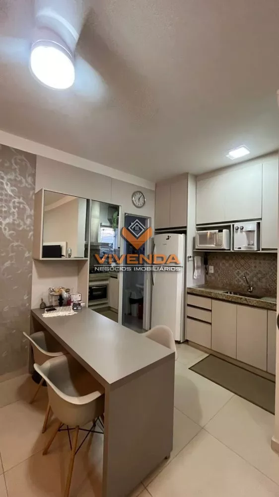 Apartamento à venda com 2 quartos, 76m² - Foto 4