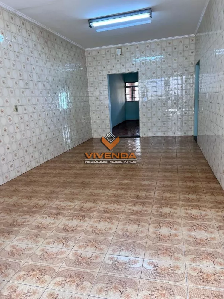 Casa à venda com 3 quartos, 171m² - Foto 3