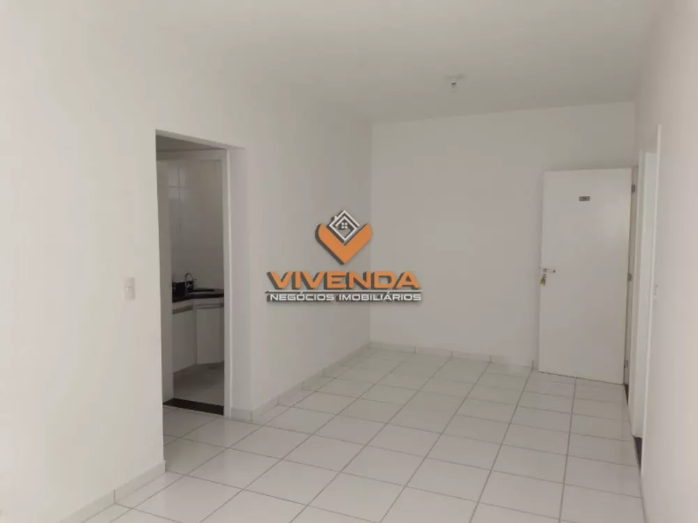 Apartamento à venda com 2 quartos, 60m² - Foto 3