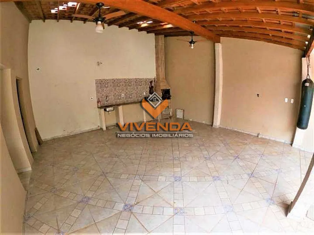 Casa, 3 quartos, 300 m² - Foto 2