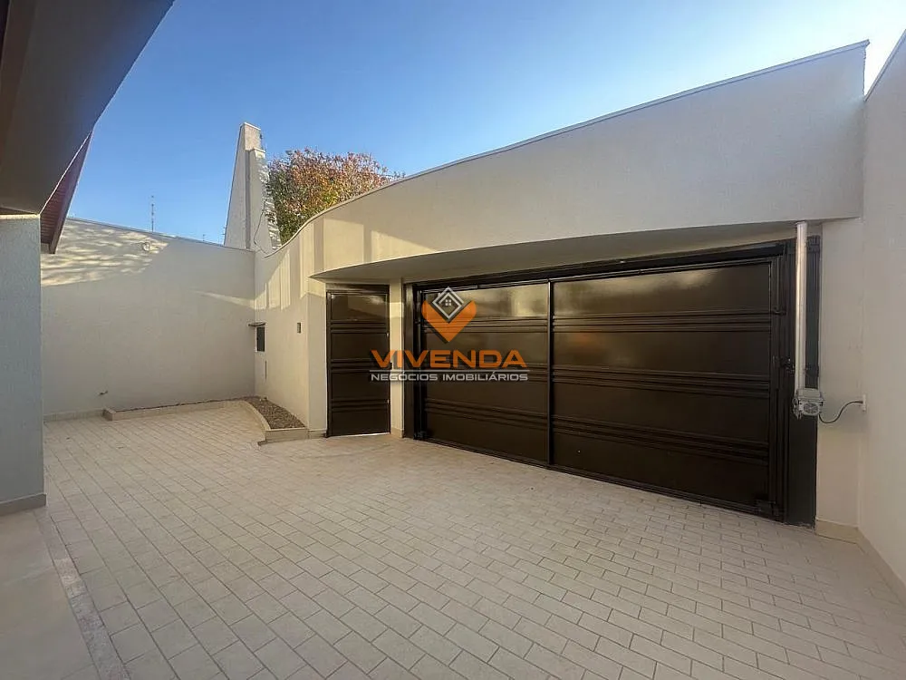 Casa, 3 quartos, 169 m² - Foto 2