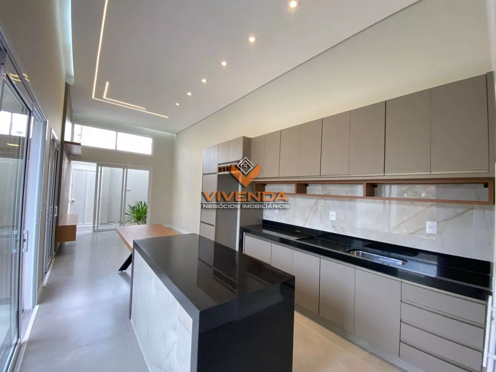 Casa à venda com 3 quartos, 137m² - Foto 5