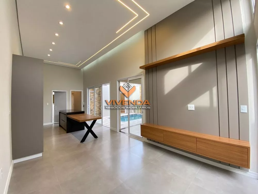 Casa à venda com 3 quartos, 137m² - Foto 4