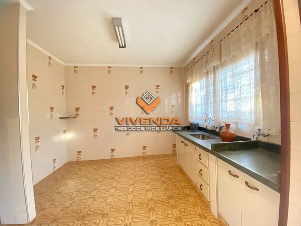 Casa, 3 quartos, 180 m² - Foto 3