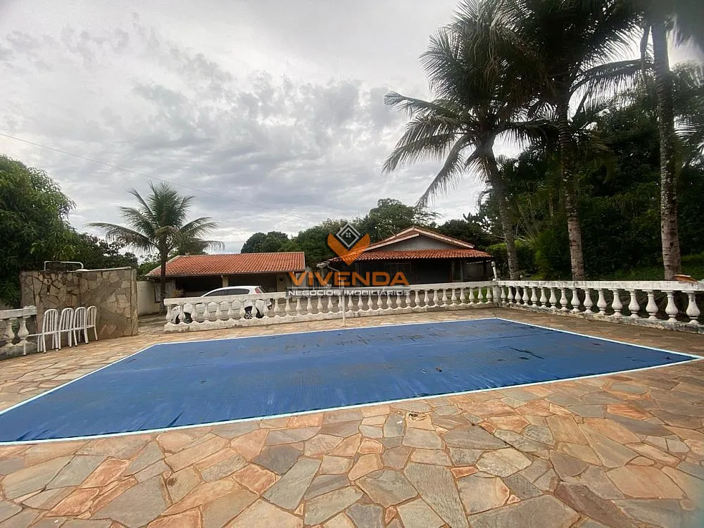 Chácara, 2 quartos, 2600 m² - Foto 1