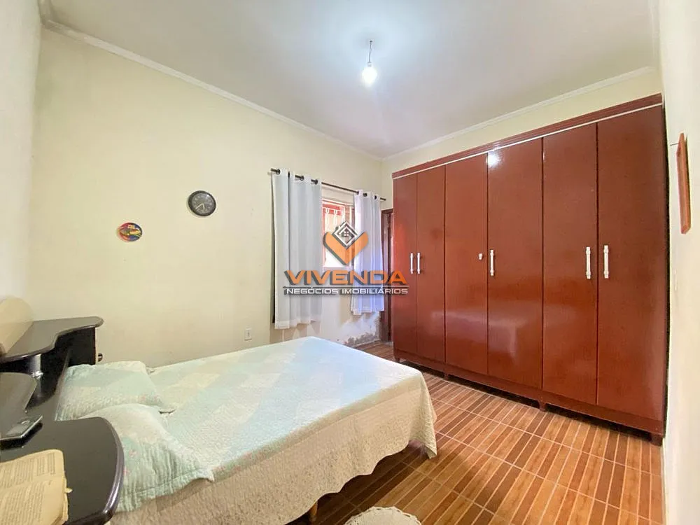 Casa, 3 quartos, 250 m² - Foto 12