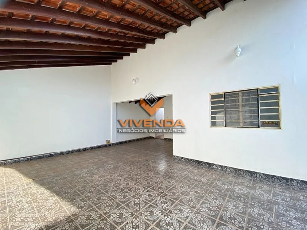Casa, 4 quartos, 200 m² - Foto 2