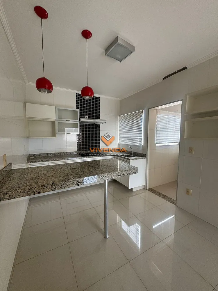 Apartamento, 3 quartos, 100 m² - Foto 1