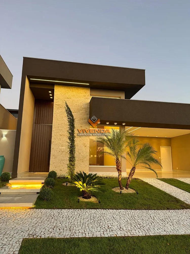 Casa, 3 quartos, 216 m² - Foto 2
