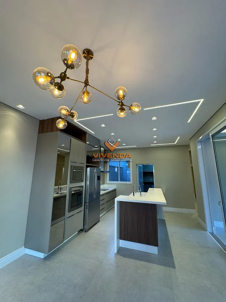 Casa, 3 quartos, 216 m² - Foto 6