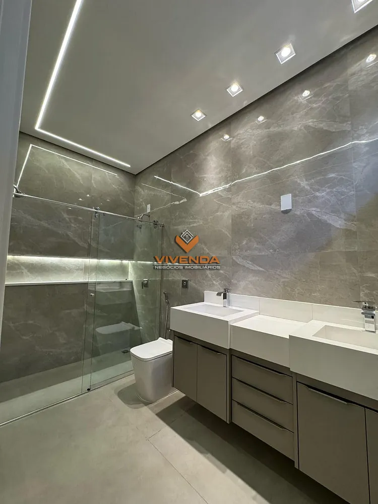 Casa, 3 quartos, 216 m² - Foto 9