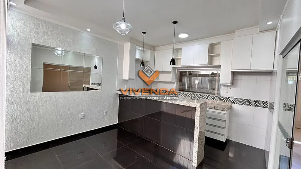 Casa, 3 quartos, 136 m² - Foto 3