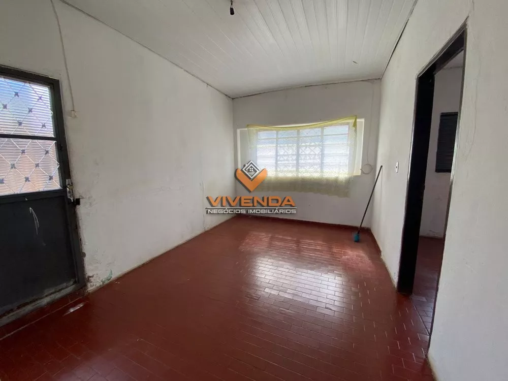 Casa à venda com 3 quartos, 121m² - Foto 4