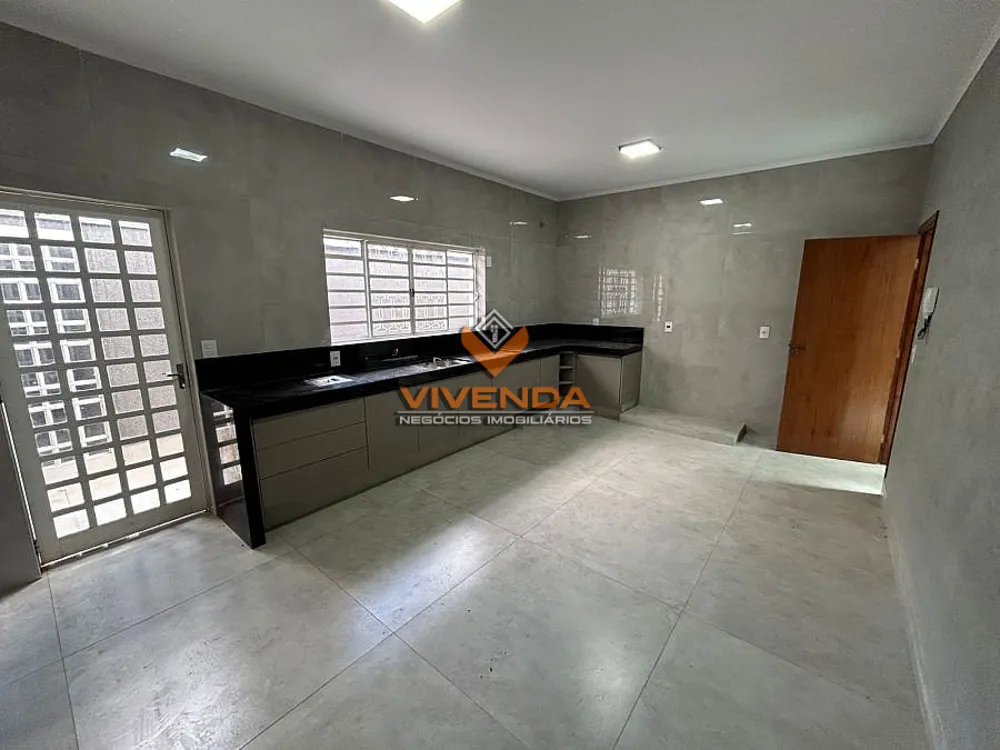 Casa, 3 quartos, 200 m² - Foto 6