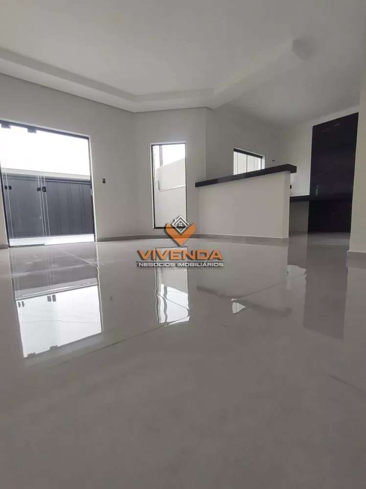 Casa à venda com 3 quartos, 88m² - Foto 4