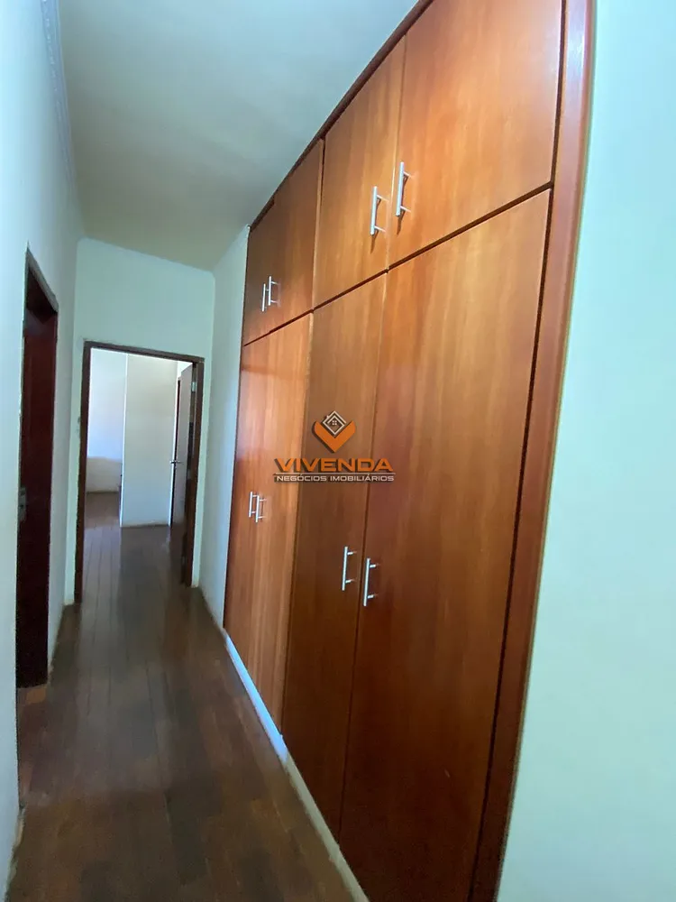 Casa, 5 quartos, 296 m² - Foto 9