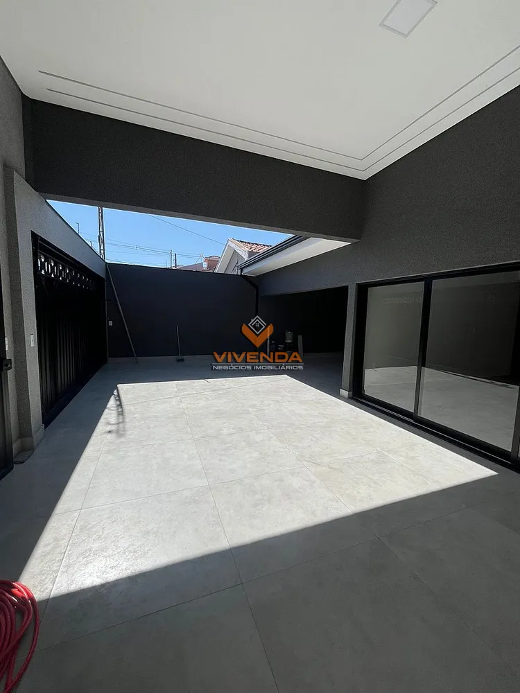 Casa, 4 quartos, 270 m² - Foto 2